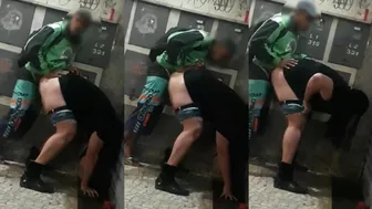 Tranny Fucks on Street Public Sex